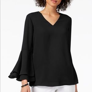 Alfani Bell-Sleeve Blouse great blouse in like new condition.